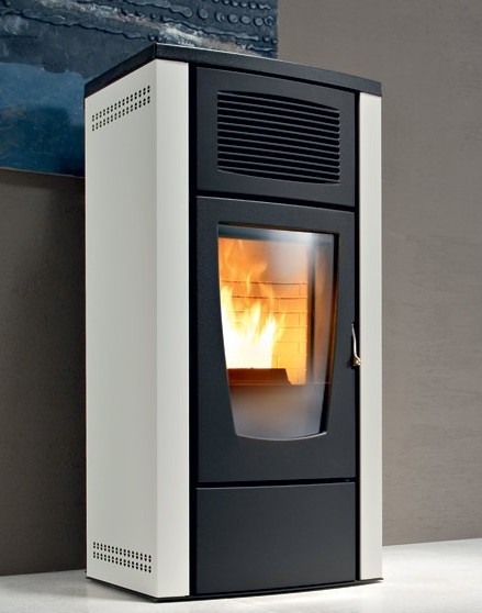 pellet,pellet stove,pellete stoves,mcz,red,פלט,תנור פלט,תנורי פלט,קמין פלט,קמיני פלט,קמינים פלט,קמינים על פלט,גרדניה,מוזה,פילו,gardenia,muza,philo